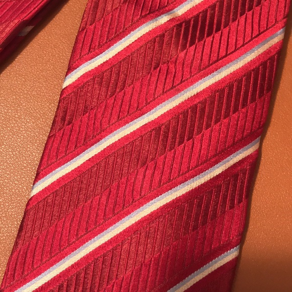 Hugo Boss Silk Tie - Picture 8 of 10